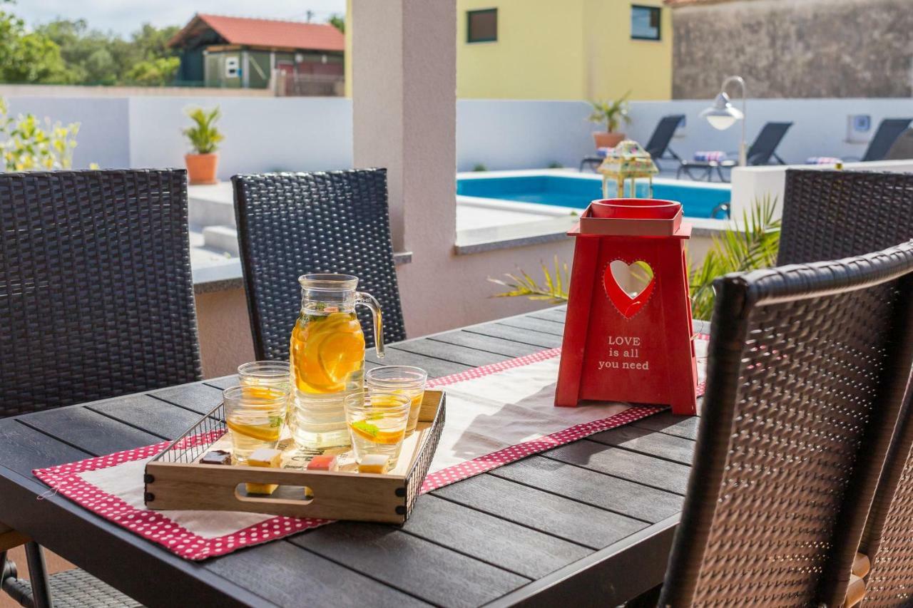 רוגוזניצה Villa Sunshine מראה חיצוני תמונה