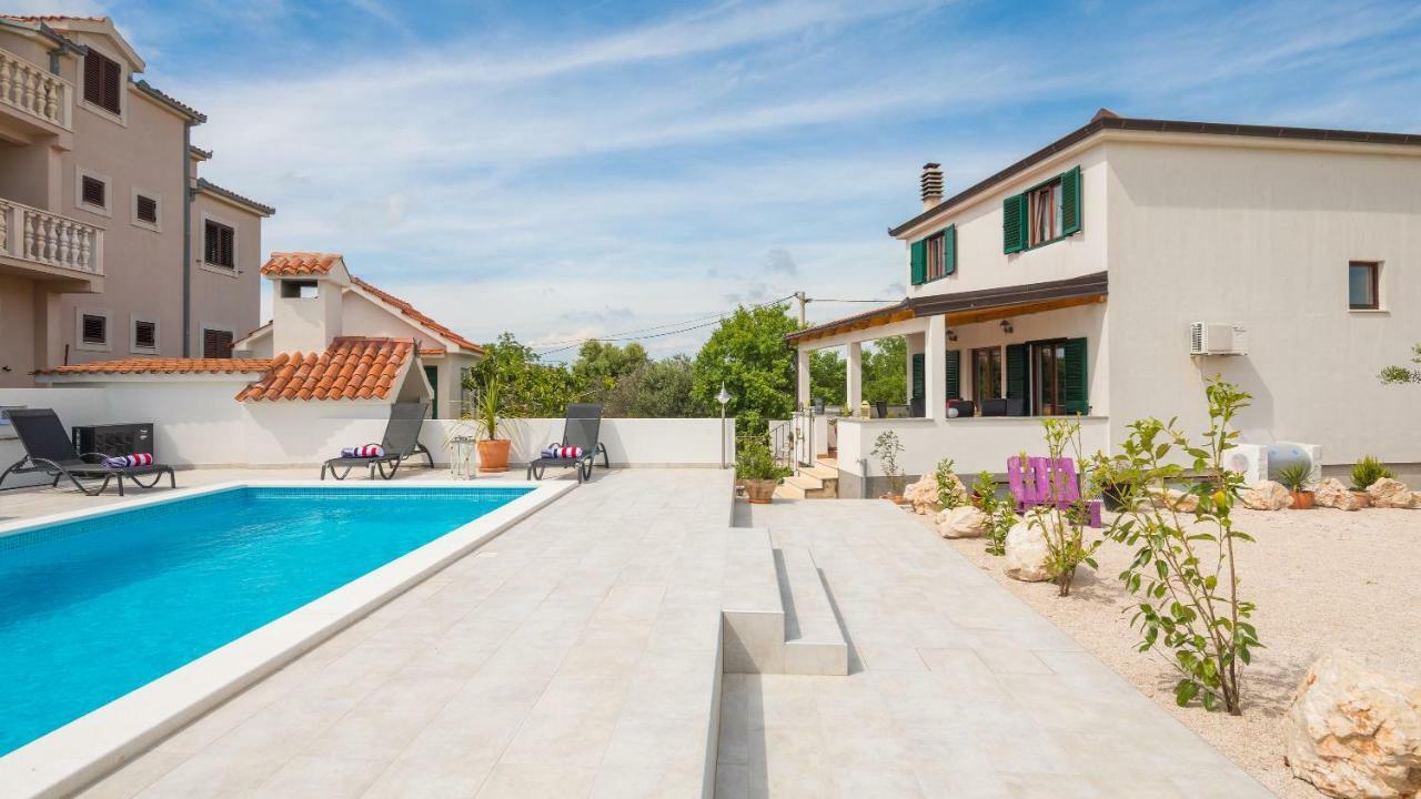 רוגוזניצה Villa Sunshine מראה חיצוני תמונה