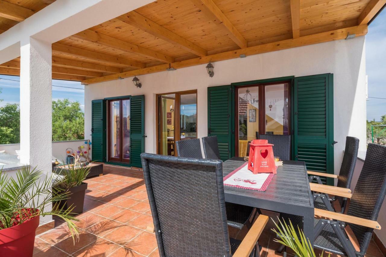 רוגוזניצה Villa Sunshine מראה חיצוני תמונה